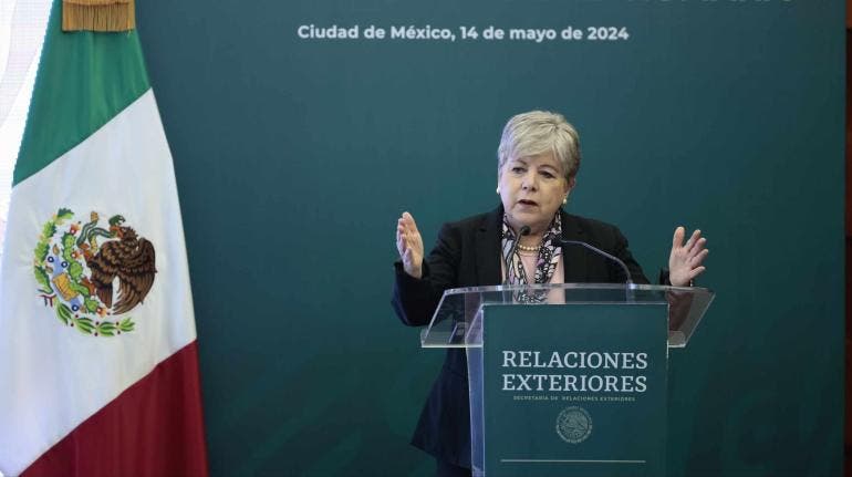 Bárcena viaja a EU en busca de inversiones para el corredor interoceánico