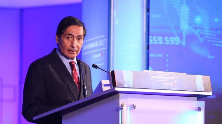 Bancos de México celebran decisión de mantener a Ramírez de la O como secretario de Hacienda