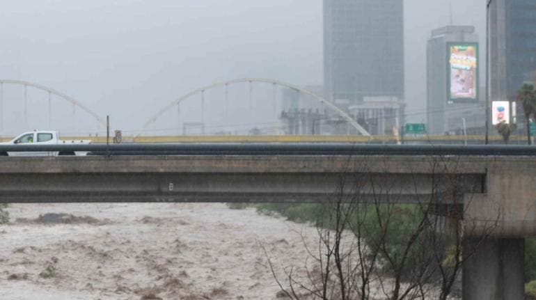 Tormenta tropical 'Alberto' deja lluvias ‘torrenciales’ en su avance por el noreste del país