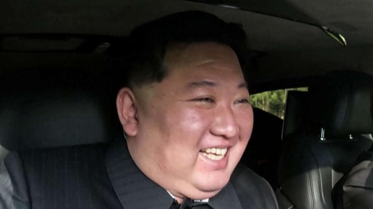 Kim Jong-Un insignia pins