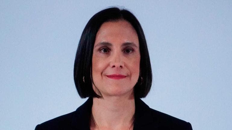 Luz Elena González