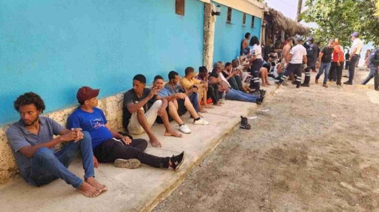 Al menos 4 muertos tras naufragio de embarcación ilegal en República Dominicana
