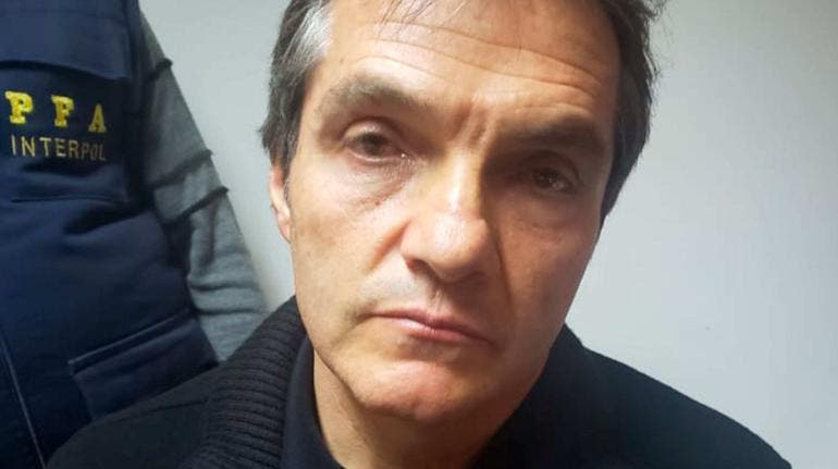 Carlos Ahumada obtiene una suspensión definitiva contra orden de recaptura
