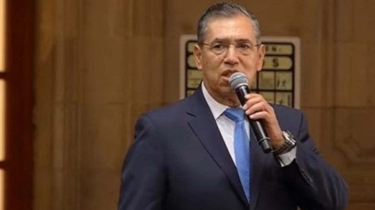 Exhiben a jueces por liberar a delincuentes en ‘sabadazos’