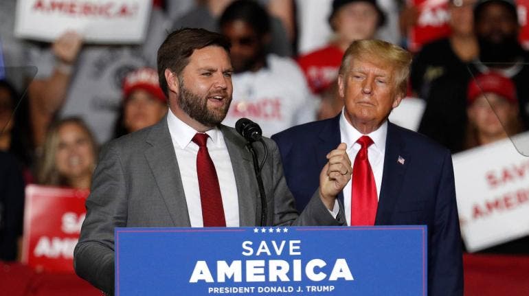 Trump candidato republicano J D Vance