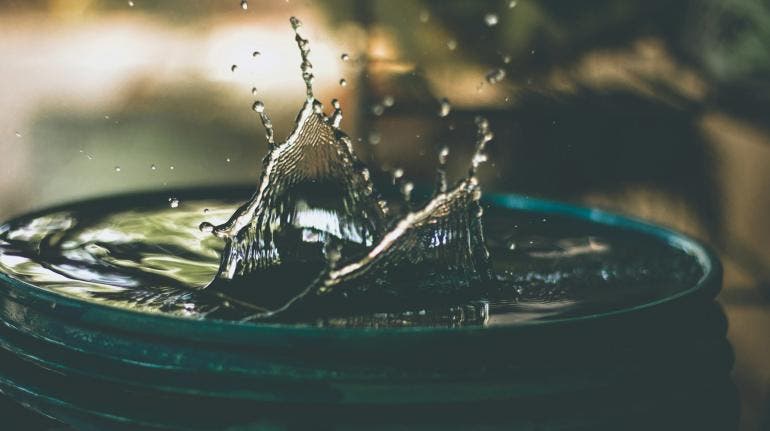 Agua