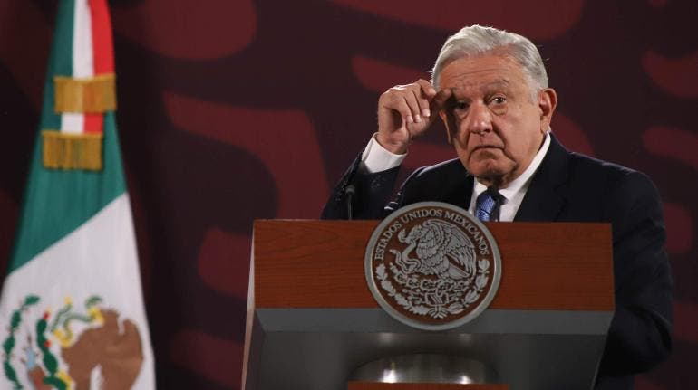 AMLO Mexico momento estelar baja grado creditico