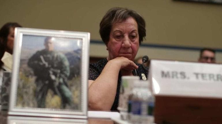 Anulan condena contra mexicano hallado culpable de la muerte de un agente fronterizo 