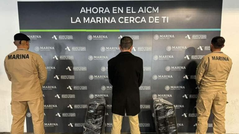 Marina AICM cocaina Peso Pluma