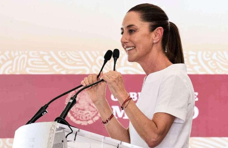 Sheinbaum anuncia ampliación de aeropuerto de Tamuín en SLP