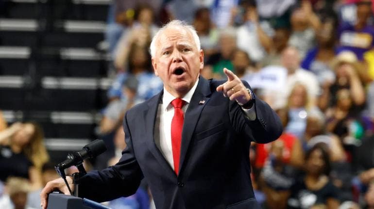 Tim Walz aclamacion vicepresidente