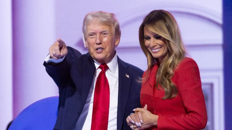 Trump retrasar sentencia Stormy Daniels