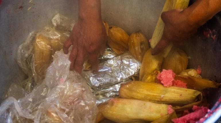 AMLO despide gabinete seguridad tamales mariachi