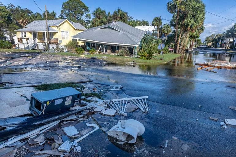 Huracán 'Helene' deja siete muertos en EU y a 4 millones de personas sin luz