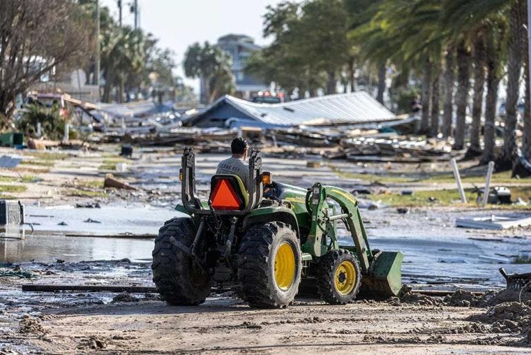 Huracán 'Helene' deja siete muertos en EU y a 4 millones de personas sin luz