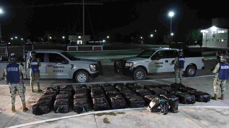 Semar confisca 1.5 toneladas de cocaína en Chiapas; hay un detenido