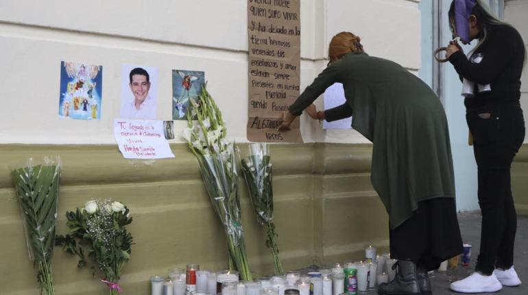 Alejandro Arcos funeral Chilpancingo