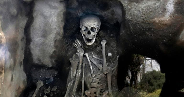 Cholula altar craneos Dia Muertos