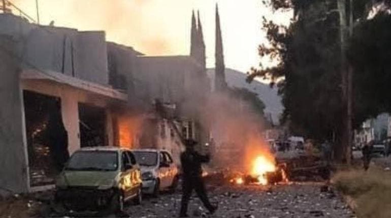 Guanajuato coche bomba Acambaro
