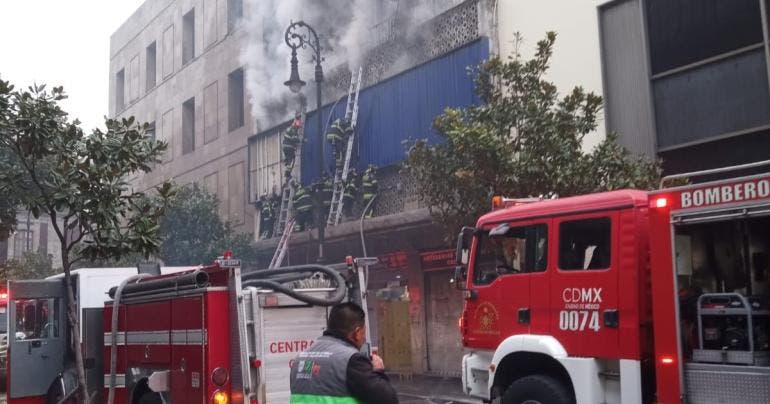 incendio bodega Isabel La Catolica