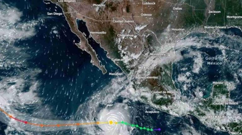 ‘Kristy’ se intensifica a huracán categoría 1 