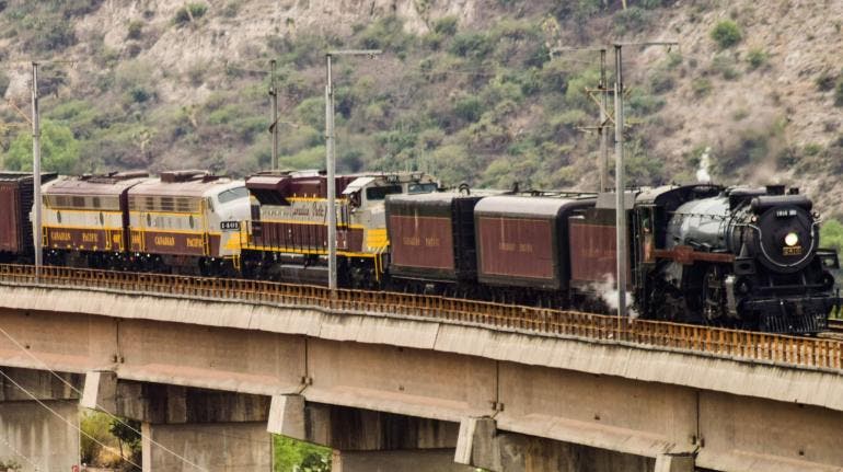 trenes pasajeros Sheinbaum 150 mil mdp