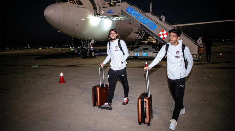 El Valencia de España llegó al AICM para enfrentar a la Selección Mexicana (Fotos: @valenciacf)