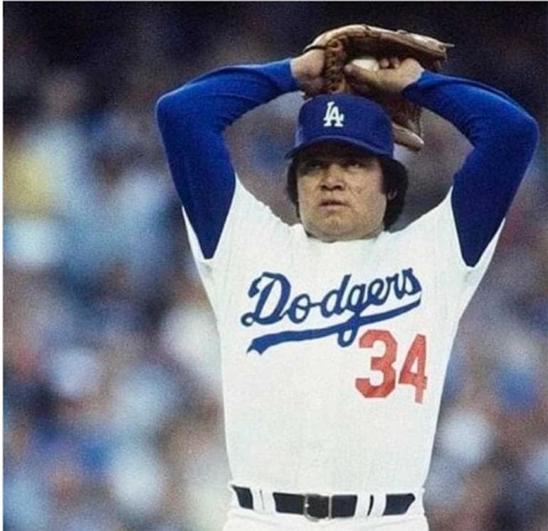 En 1981 ganó el premio al Novato del Año, así como el Cy Young (Instagram cincombc)