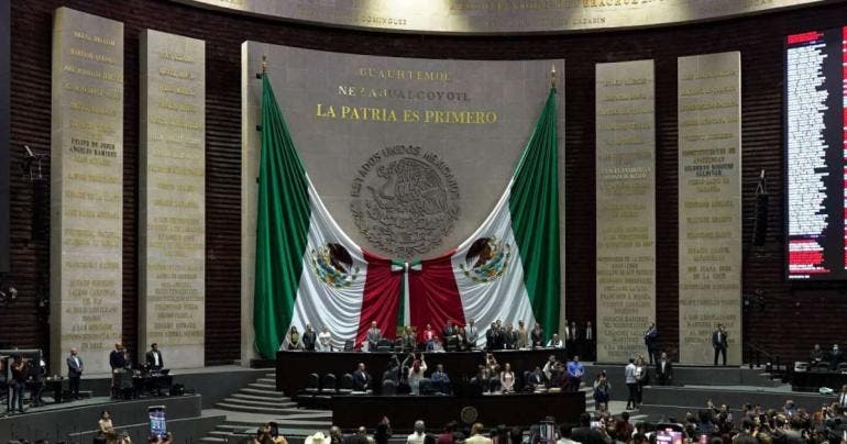 Diputados aprueban en lo general dictamen de la Ley Federal de Derechos