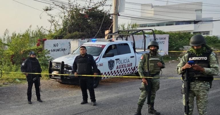 Atlixco matan paciente dos policias hospital