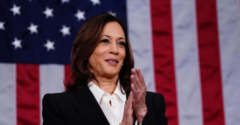 Kamala Harris felicita Trump