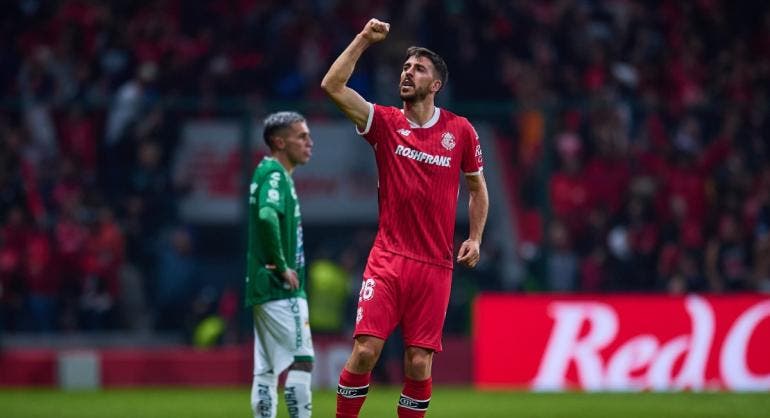 Toluca 2-2 León