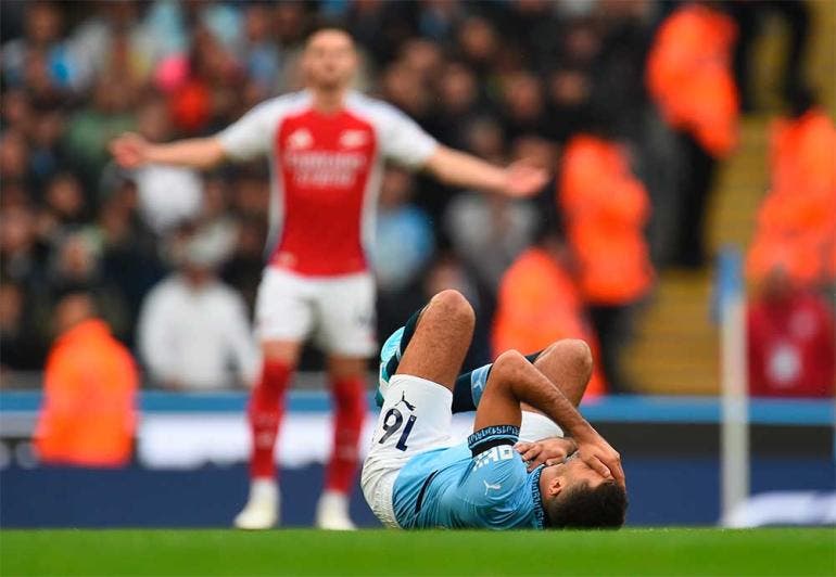 El pasado 25 de septiembre la rotura del ligamento cruzado de la rodilla derecha del español Rodri Hernández, centrocampista del Manchester City  (EFE)