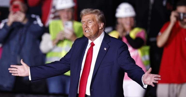 ‘Será una gran victoria’: Donald Trump tras depositar su voto