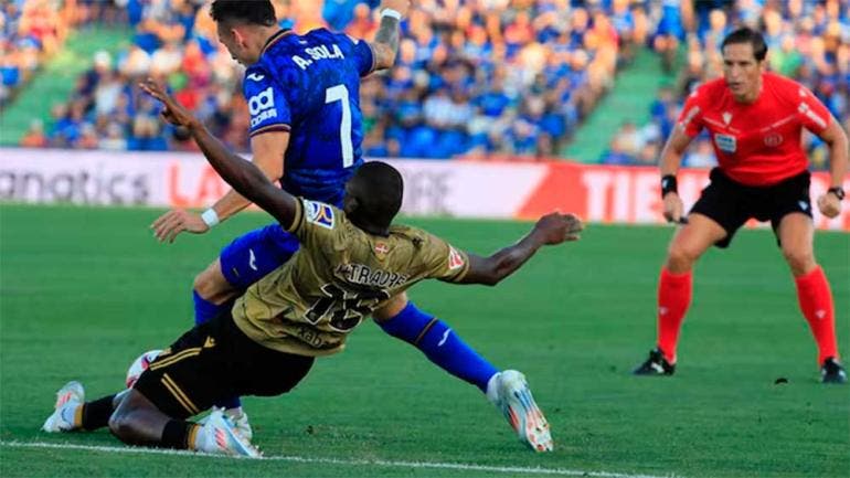 Otro de afectados en la presente campaña en la liga española con este 'virus' del cruzado ha sido el jugador de la Real Sociedad Hamari Traoré 
