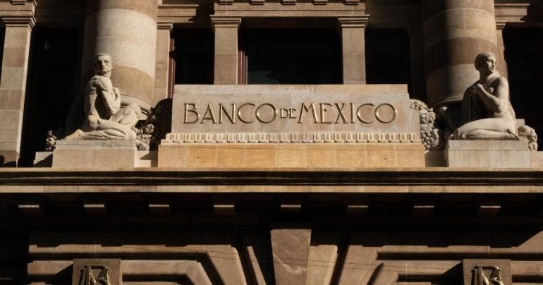 Banxico baja tasa interes 10 por ciento