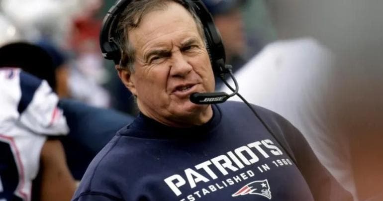 Bill Belichick entrenador futbol colegial