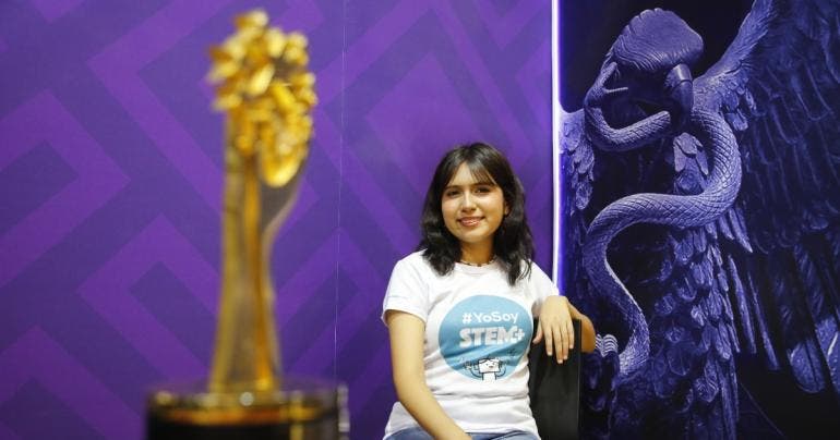 Global Student Prize 2024 Angela Elena Olazaran Laureano
