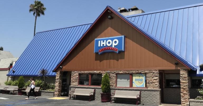 IHOP cierra Culiacan violencia Cartel Sinaloa