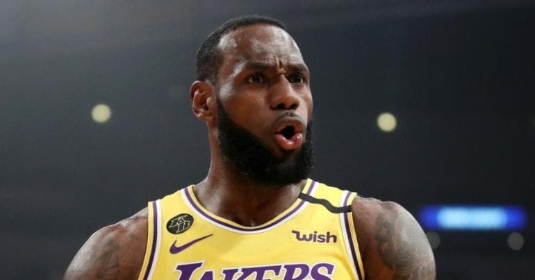 LeBron James 40 anos jugar 5 7 anos