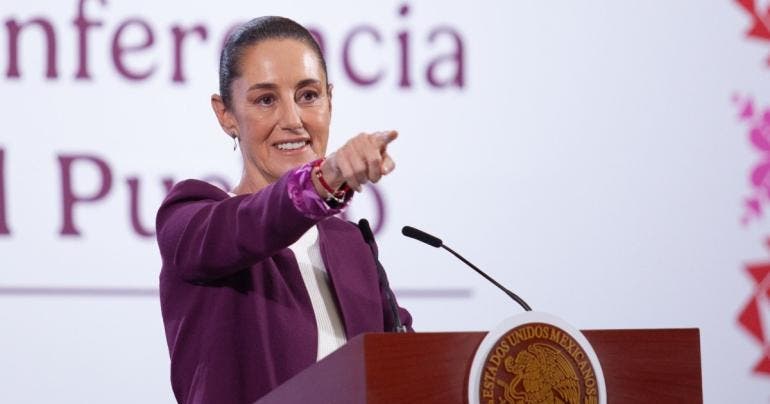 Sheinbaum, anunció que ya vive en Palacio Nacional: ‘Vamos a pasar aquí navidad’