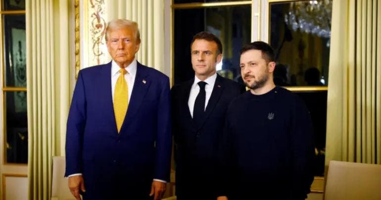 Trump, Zelenski y Macron se reúnen en París para tratar guerra en Ucrania y aranceles