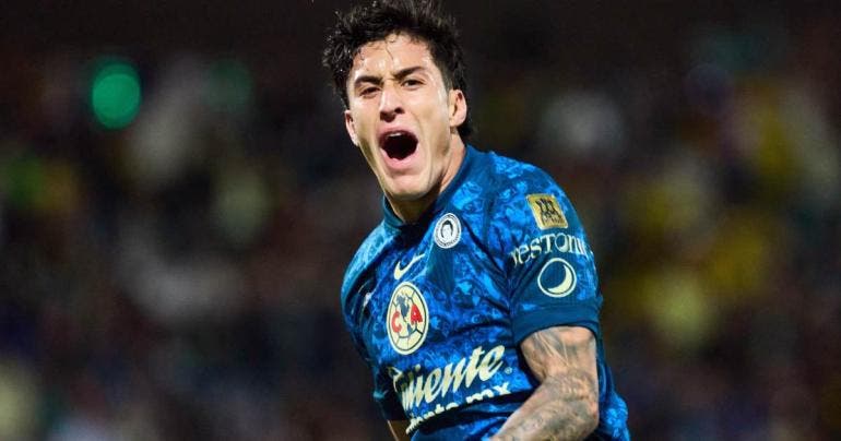 América