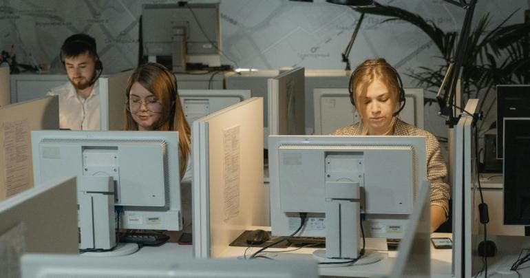 Desmantelan en Guadalajara un call center dedicado a extorsionar y cometer fraudes