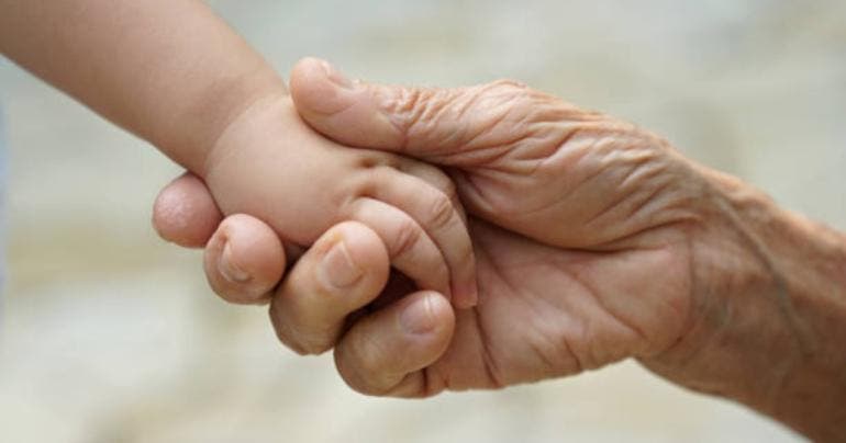 El papa llama a proteger la vida desde la concepción hasta la muerte natural