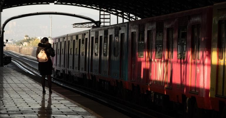 estaciones Metro solas