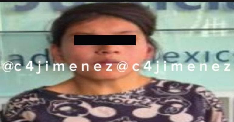 Detienen en Iztapalapa a mujer que sumergía a su hijastro en un bote con agua
