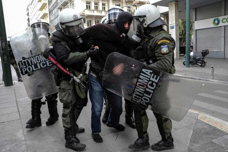 Las movilizaciones fueron convocadas por la Asociación de Familiares de Víctimas de Tempe, donde en 2023 se produjo la colisión frontal entre un tren de pasajeros y otro de carga (EFE)