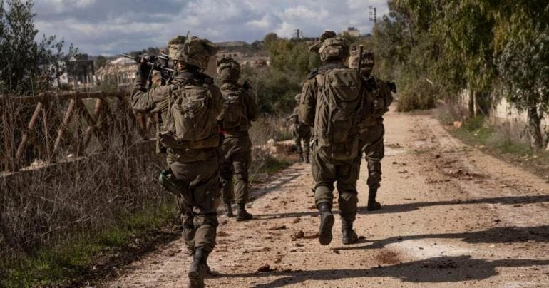 Israel asegura que cumplirá con la retirada en Líbano y acusa a Hezbollah de lentitud