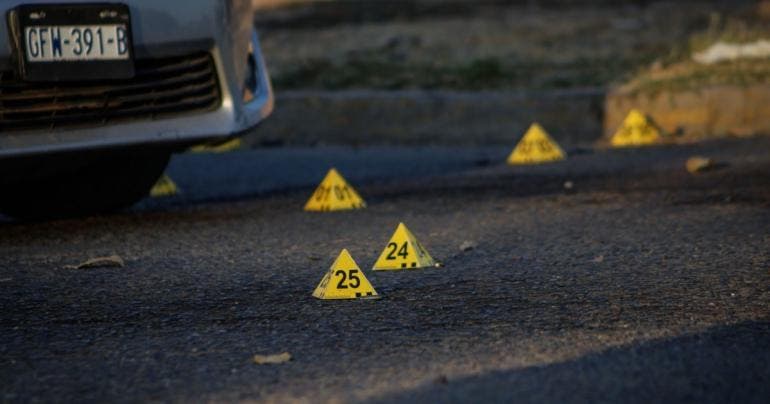 Localizan cuerpos de dos hombres con impactos de bala en El Rosario, Sinaloa
